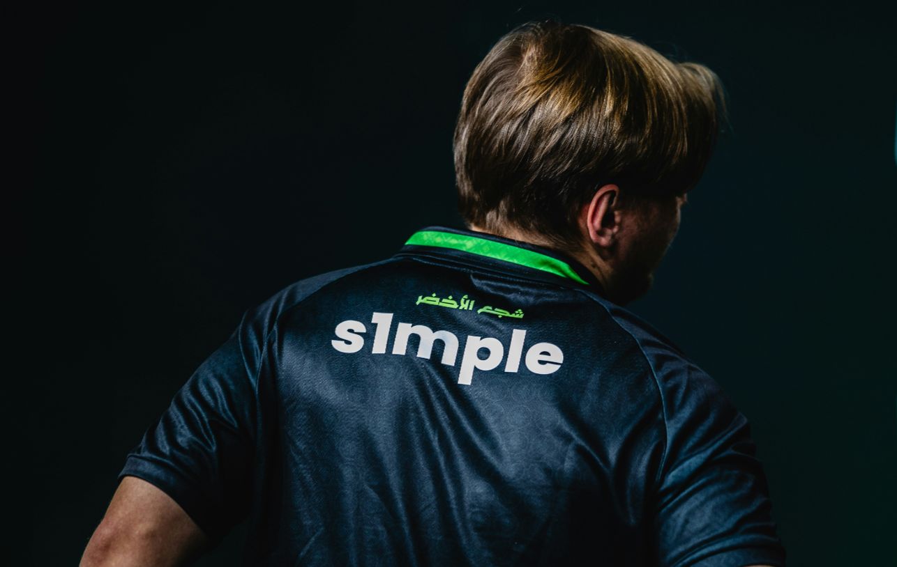 队长 Bdd ！ Bdd 的标志性Tsar在多次团队战中表现出色， KT Rolster 赢得了第一场比赛。